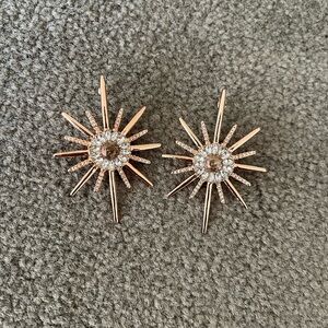 Venus Drop earrings by BaubleBar ✨